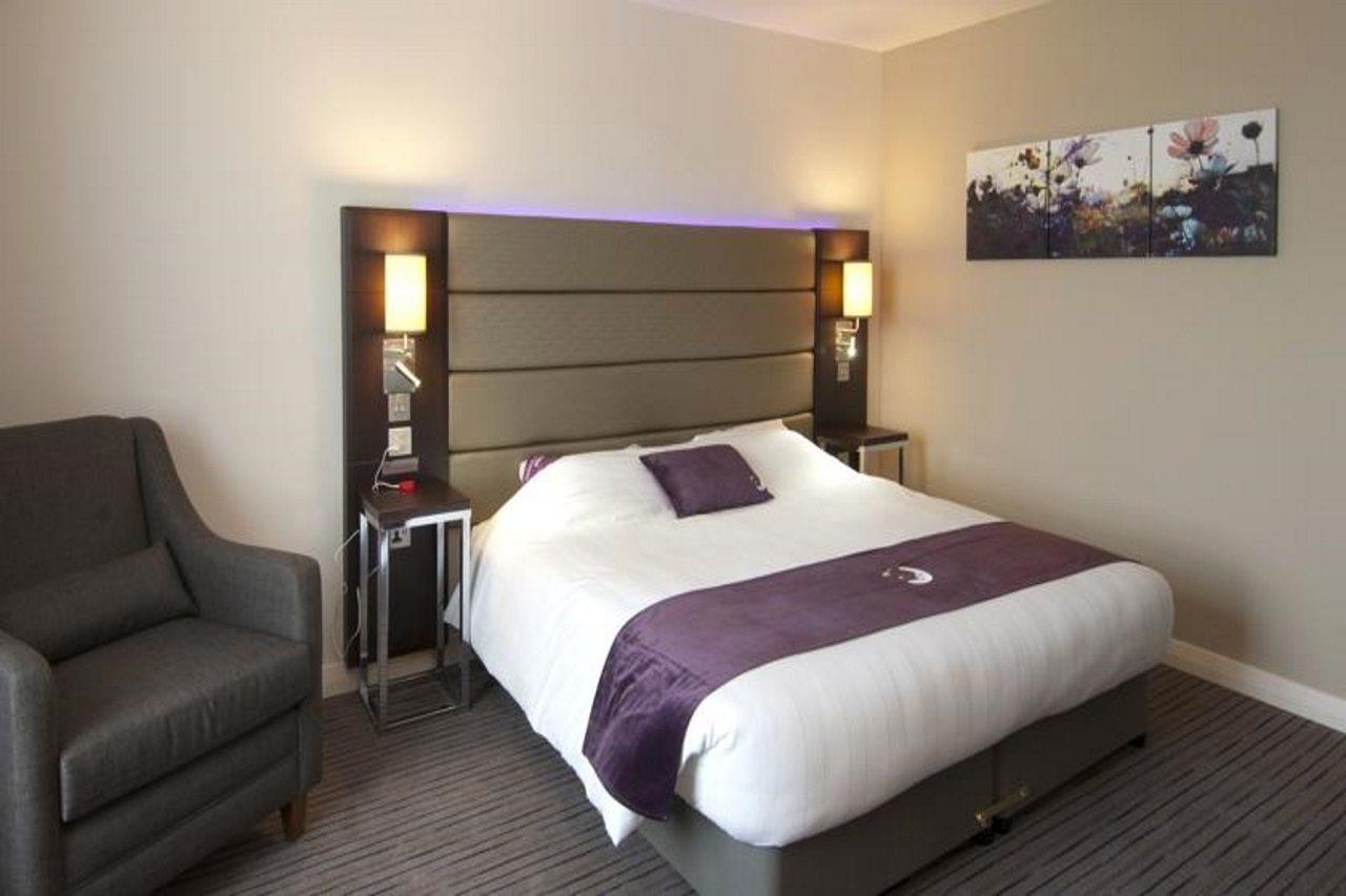 Premier Inn Sheffield City Centre Exterior foto